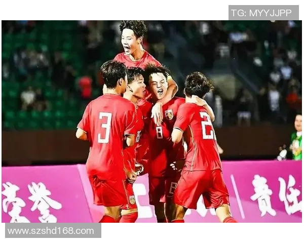 中国国足历史性夺冠世界杯展现强大实力与团结精神引发全民狂欢